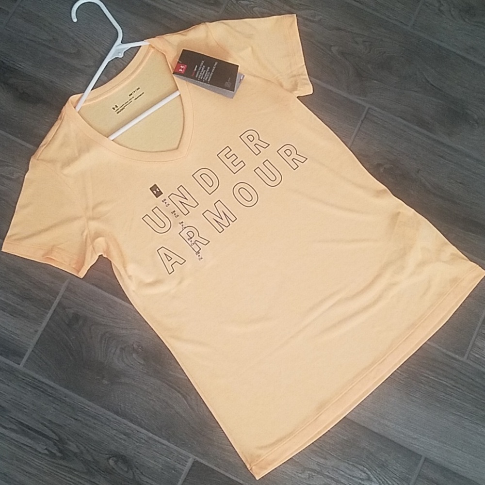 Nwt Under Armour t shirt - Picture 1 of 8
